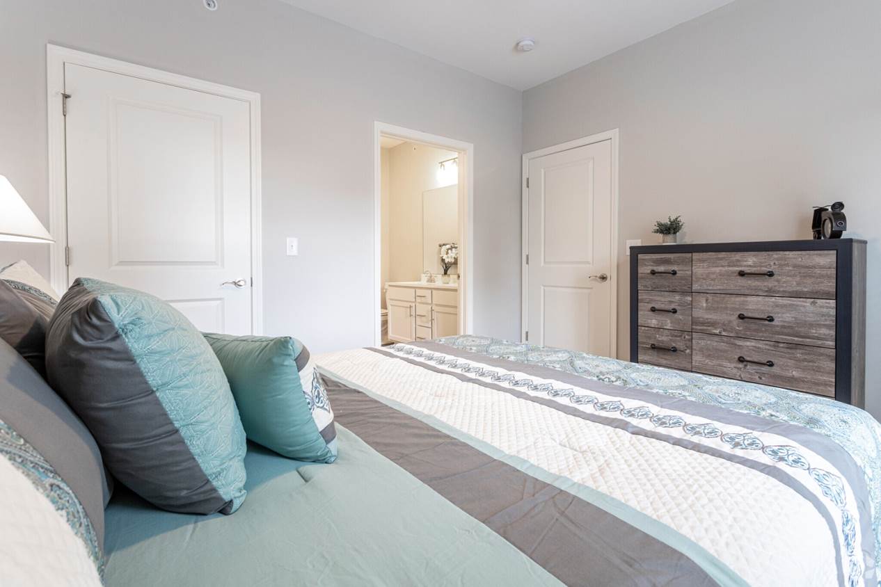 Apartments/ Residential Keyes Architects & Associates